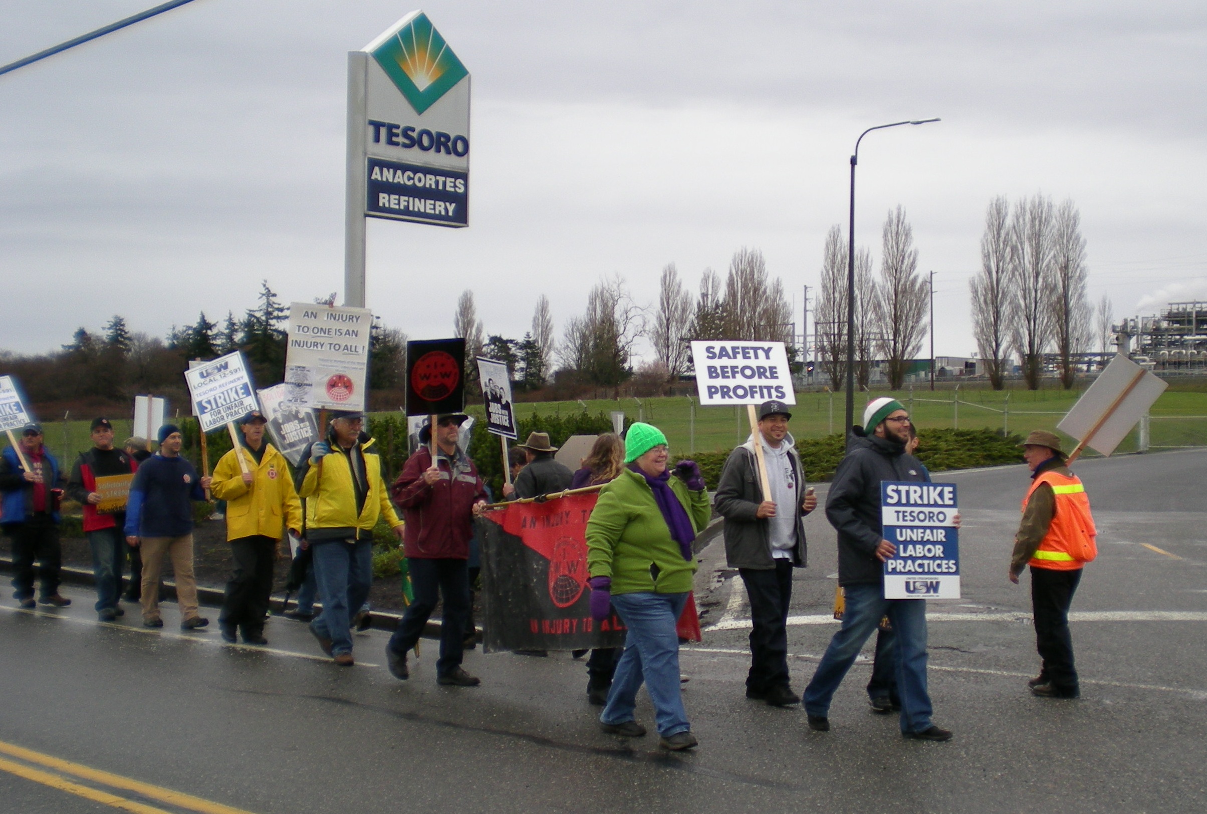 14951 Tesoro strike Feb 7, 2015
